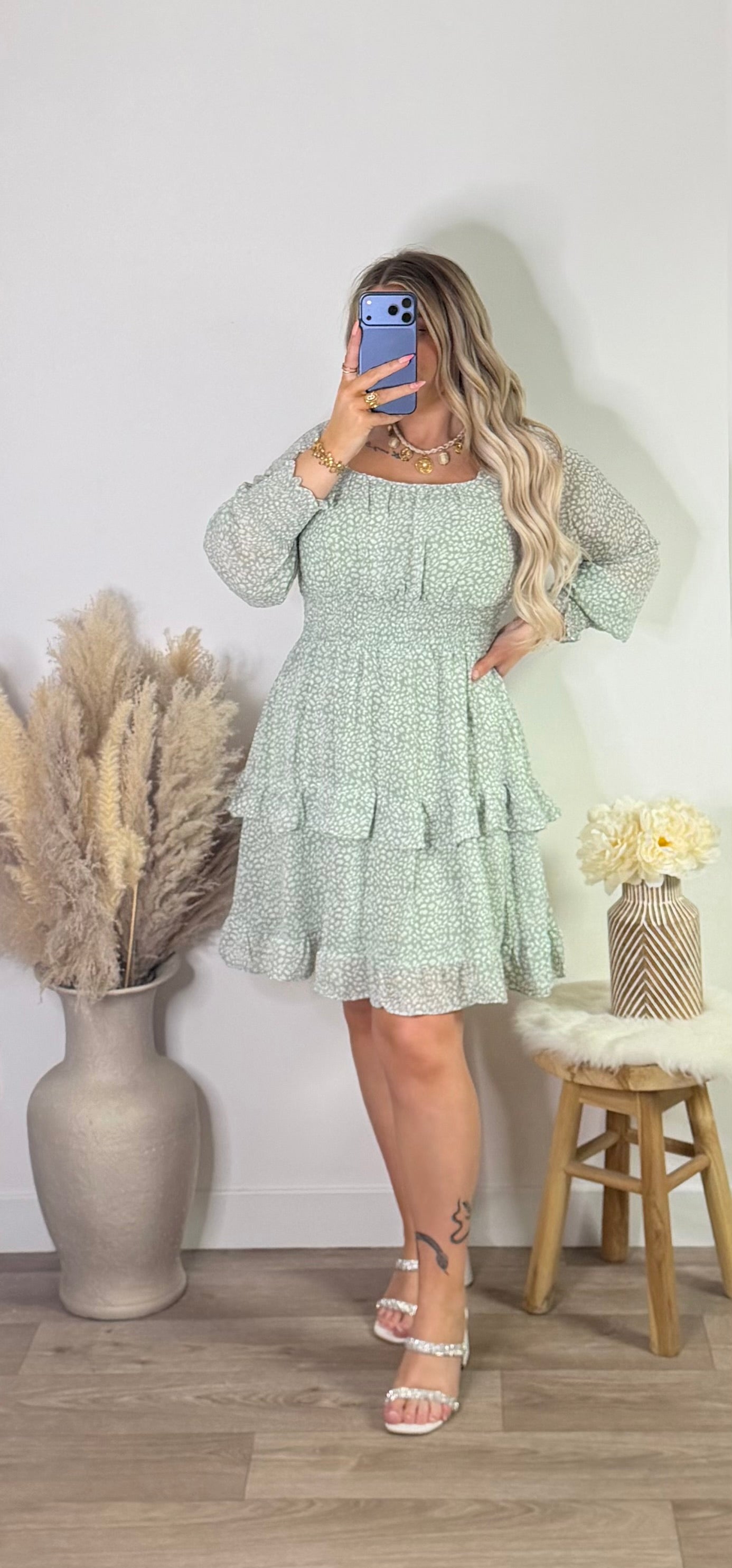 Robe Olivia